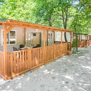 Mobile Homes Premium Magnolia Bijela Uvala Ferienhaus